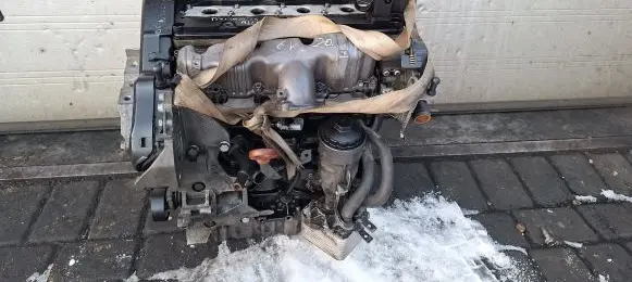 Volkswagen Golf VI Engine block CBA