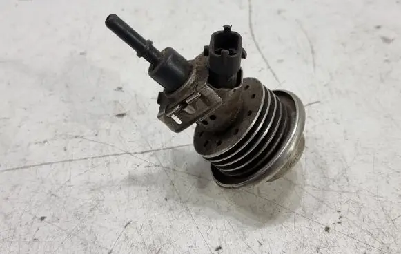 Volkswagen PASSAT B7 AdBlue injector 3C0131113C