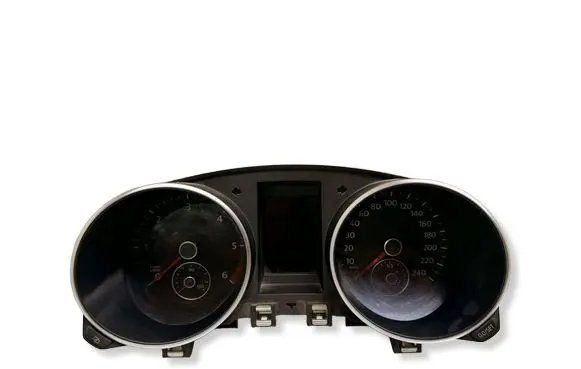 Volkswagen Golf VI Speedometer (instrument cluster) 5K0920862A