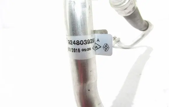 Air conditioning (A/C) pipe/hose