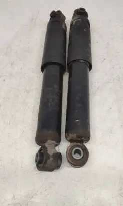 Hyundai i20 (PB PBT) Rear shock absorber/damper 553004p000