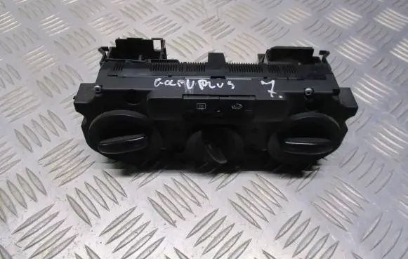 Volkswagen Golf Plus Interior fan control switch 