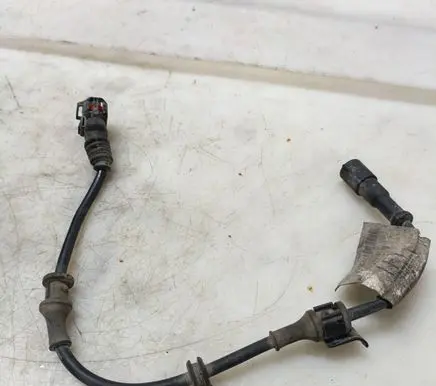 Opel Vectra C Front ABS sensor wiring 24418887