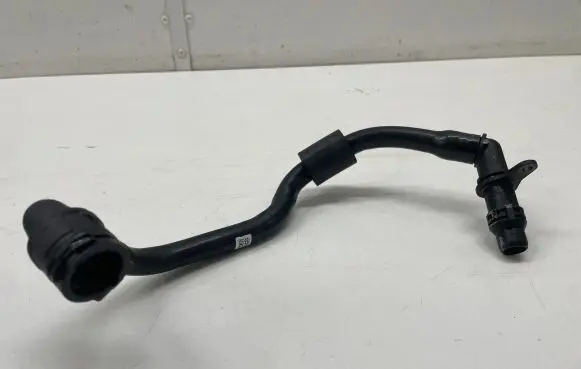 BMW 5 G30 G31 Engine coolant pipe/hose 9485277
