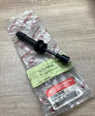 KIA Sportage Ignition plug leads 273503X200 0610