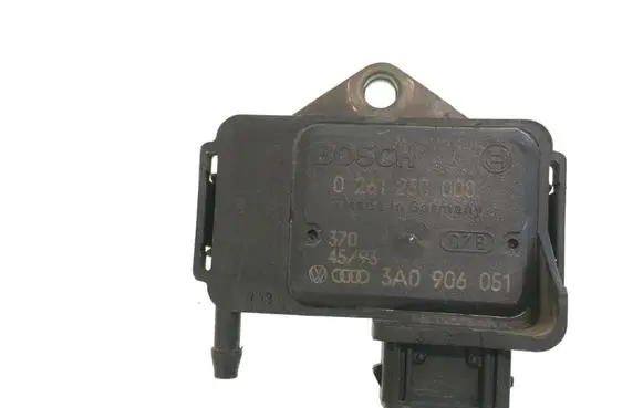 Volkswagen PASSAT B4 Air pressure sensor 3A0906051