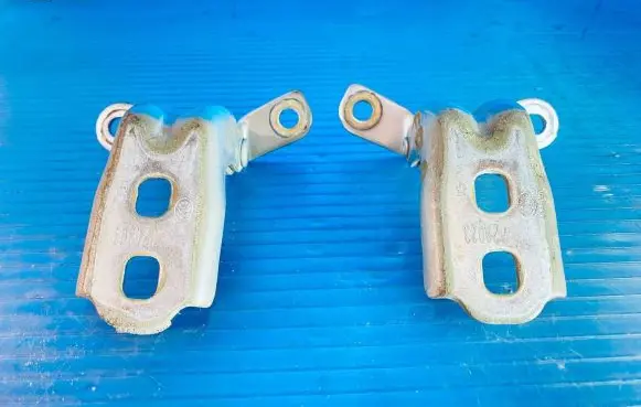 Opel Astra K Front door hinge set A046057
