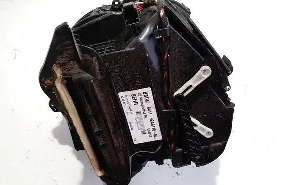 BMW 5 F10 F11 Interior heater climate box assembly 924817002 6411