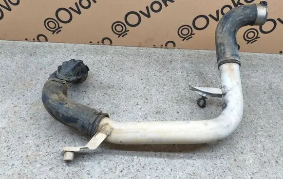 Volvo XC90 Intercooler hose/pipe 31370095