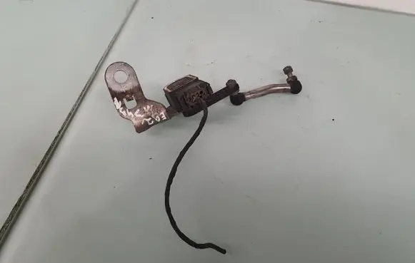 BMW M3 Headlight/headlamp level sensor 6785205