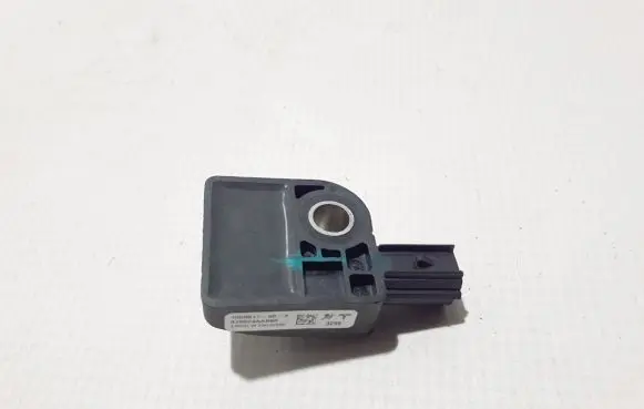 Tesla Model S Airbag deployment crash/impact sensor 1009017