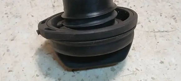 Mitsubishi Space Star Fuel tank filler cap 