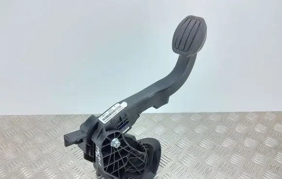 Clutch pedal