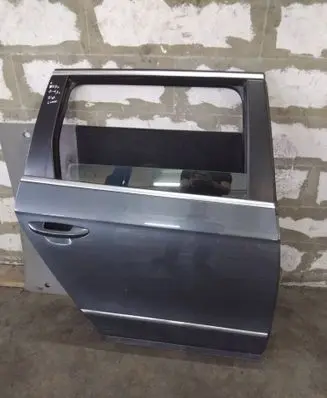 Volkswagen PASSAT B6 Rear door