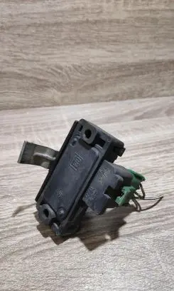 Opel Astra G Air pressure sensor 90225716