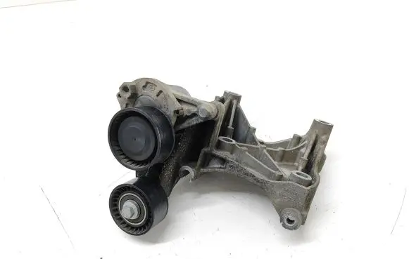 Renault Scenic III - Grand scenic III Generator/alternator bracket 117102017R