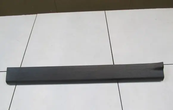 Ford Focus Front sill trim cover BM51A13200ACW FB1AA