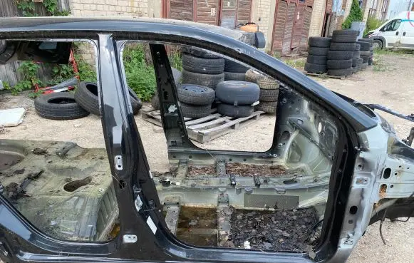 Nissan Qashqai Side car body part NOCODE