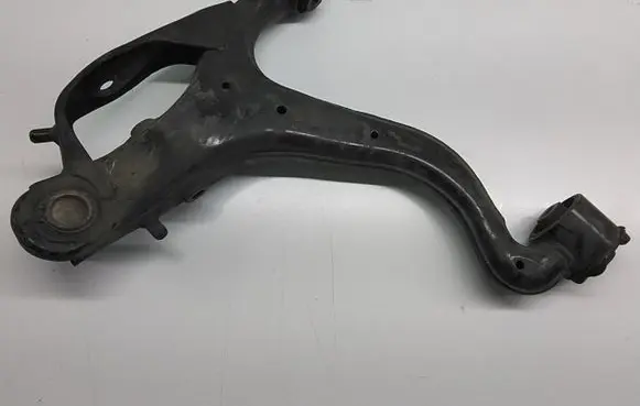 Land Rover Range Rover Sport L320 Front lower control arm/wishbone RBJ500446