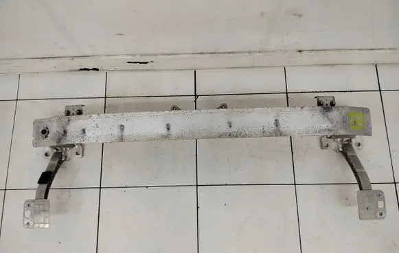 Peugeot 208 I Front bumper support beam