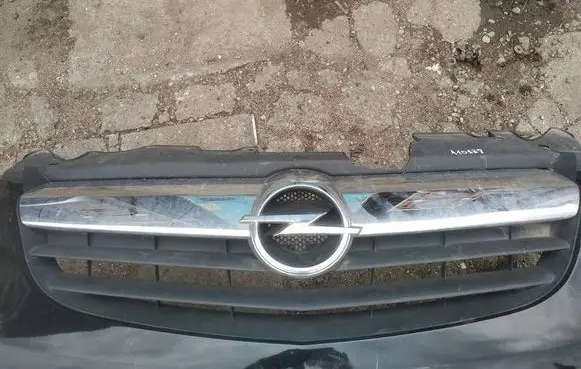 Opel Corsa D Front grill