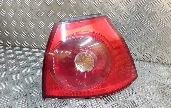 Volkswagen Golf V Rear/tail lights 4vfx13404aa
