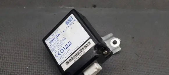 Toyota Yaris Door central lock control unit/module 89741-52021