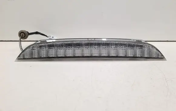Mitsubishi Outlander Third/center stoplight P5631 STANLEYP5631