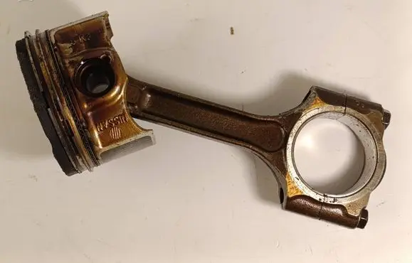 Renault Scenic III - Grand scenic III Piston with connecting rod FMG