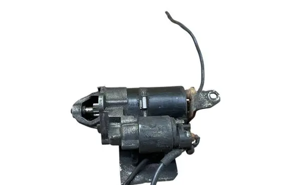 Volkswagen PASSAT B5.5 Starter motor 1005821933