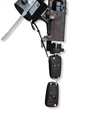 Opel Insignia A Ignition lock 23284013