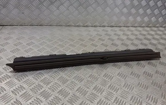 Audi A8 S8 D3 4E Rear door window curtain/sunshade 4E0861334