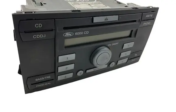 Ford Focus Radio/CD/DVD/GPS head unit 