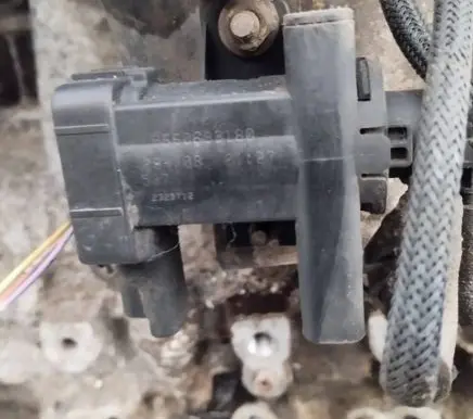 Citroen Jumpy Turbo solenoid valve 9560693180