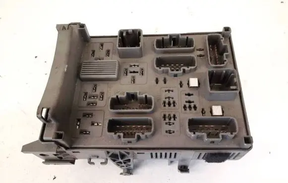Renault Espace - Grand espace IV Fuse box set 8200004201e 518837018