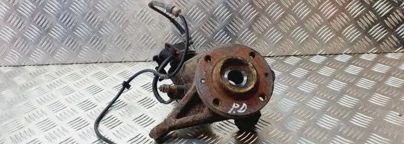 Citroen Berlingo Front wheel hub spindle knuckle