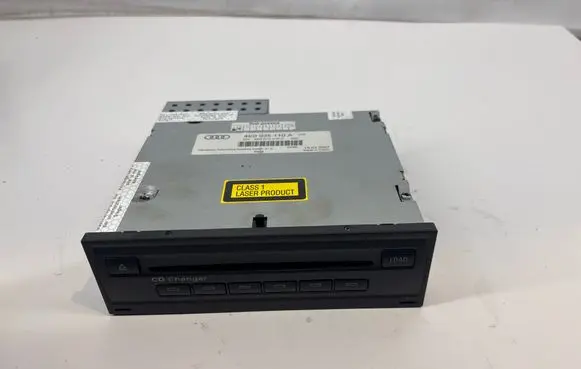 Audi A4 S4 B8 8K CD/DVD changer 4E0035110A 4E0910110C