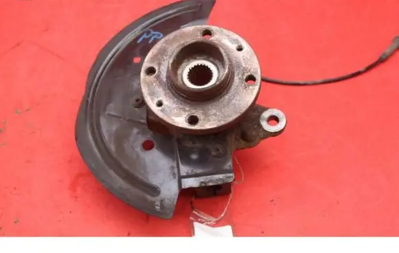 Dacia Sandero Front wheel hub spindle knuckle