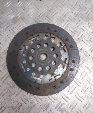 Ford Mondeo Mk III Clutch pressure plate 2S717550FA