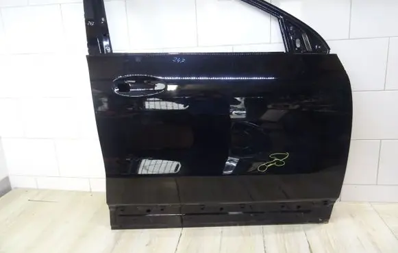 Mercedes-Benz B W247 Front door A2477224201