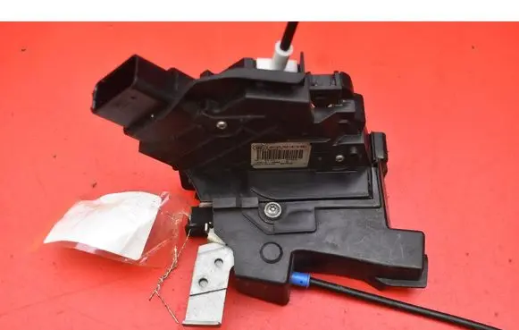Ford Mondeo MK IV Front door lock 6M2AR21813EC