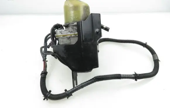 Opel Astra G Power steering pump 