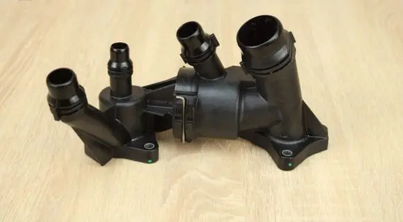 BMW X3 G01 Thermostat/thermostat housing 8576289