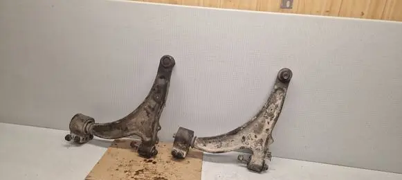Opel Insignia A Front lower control arm/wishbone