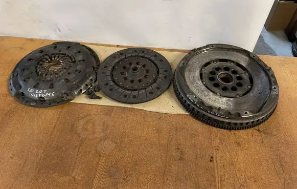 Volvo S80 Clutch set kit 9176206B 9176205B