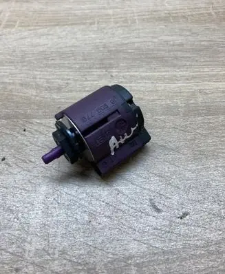 BMW 5 E39 Light switch 6909779 549466200