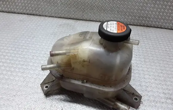 Suzuki Liana Coolant expansion tank/reservoir