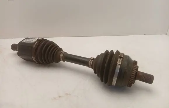 Volvo V70 Front driveshaft P30759007 T051001