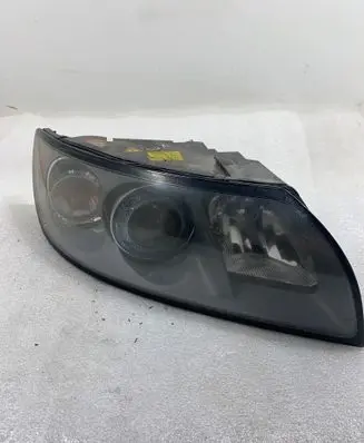 Volvo V50 Headlight/headlamp 30698890