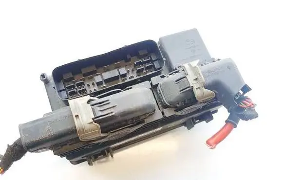 Opel Corsa D Fuse box set 13217392EF